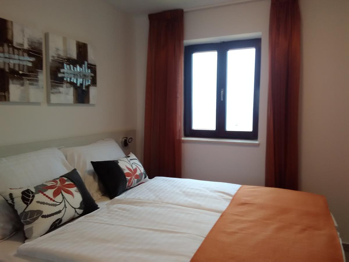 Aparthotel Gimi Mošćenička Draga Esterno foto